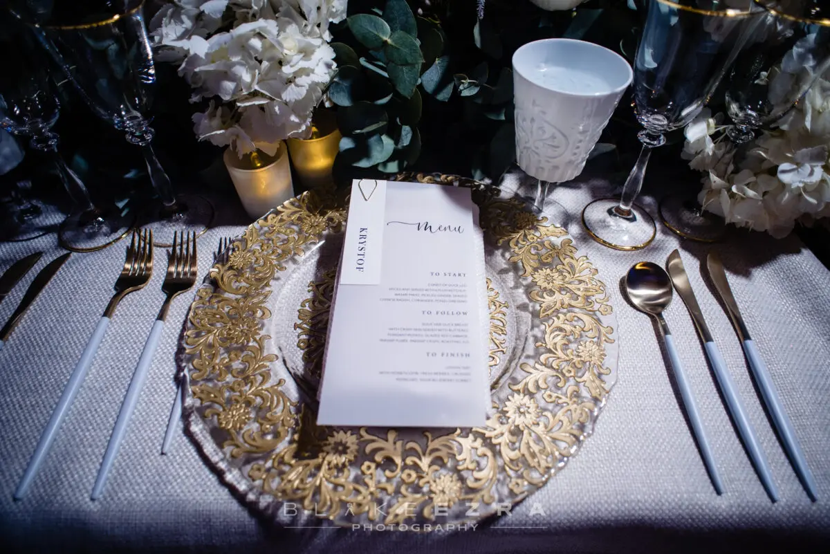 A Winter WEddign at Bodleian Libraries Hannah Hope Wedding planner