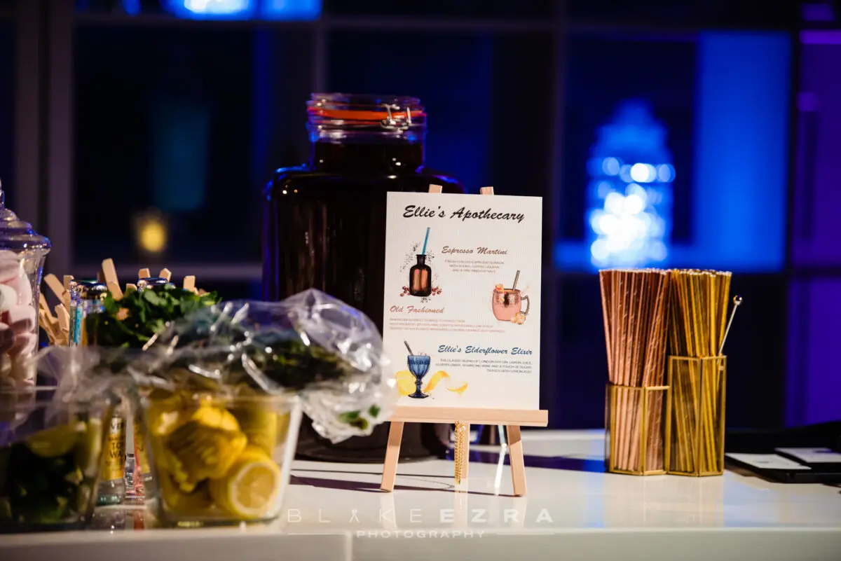 A Winter WEddign at Bodleian Libraries Hannah Hope Wedding planner