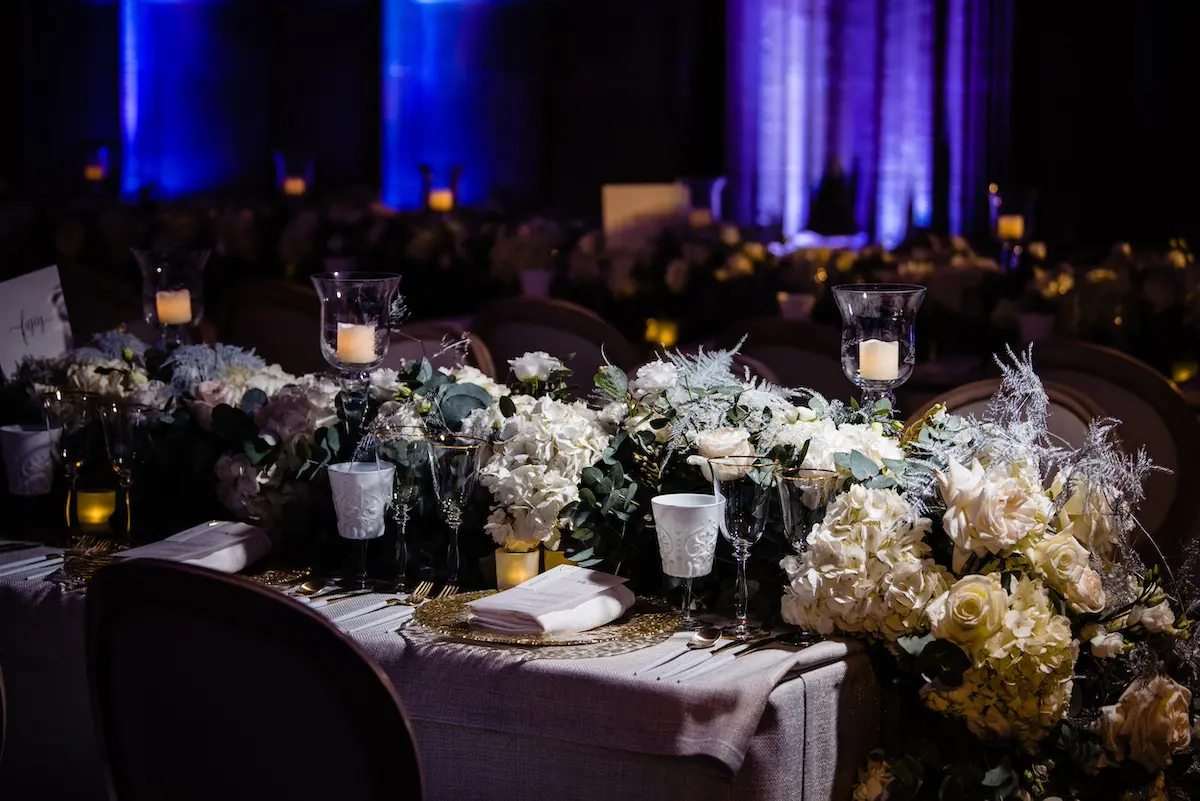 A Winter WEddign at Bodleian Libraries Hannah Hope Wedding planner