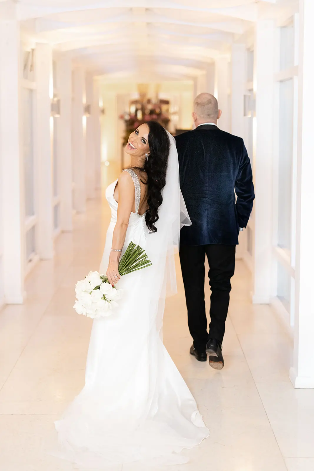 Monochrome Wedding Elegance - Four Seasons Hampshire Wedding _ Hannah Hope Weddings & Events