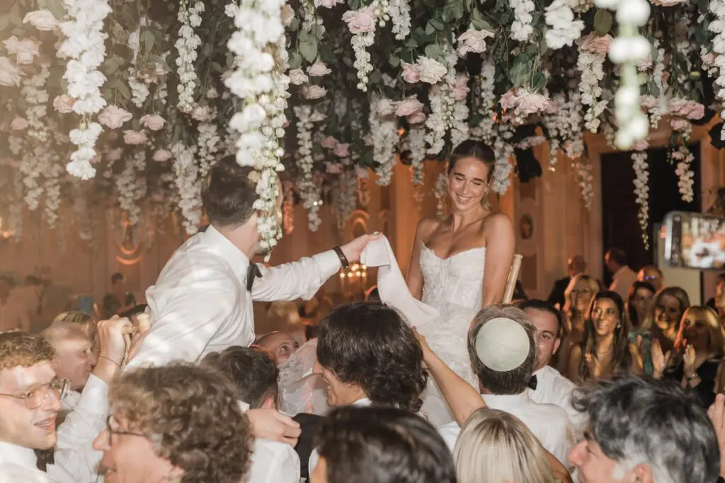 Jewish wedding traditions with Hannah Hope Weddings and Events